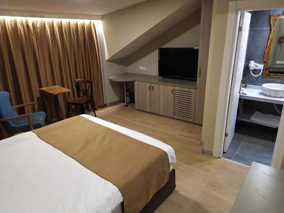 Jakaranda Hotel Стамбул Экстерьер фото